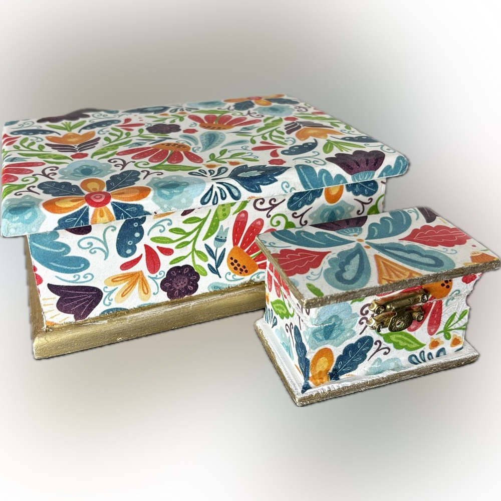 Decoupaged Vintage Jewelry/Kerpsake Box with bonus Tiny Trinket Box